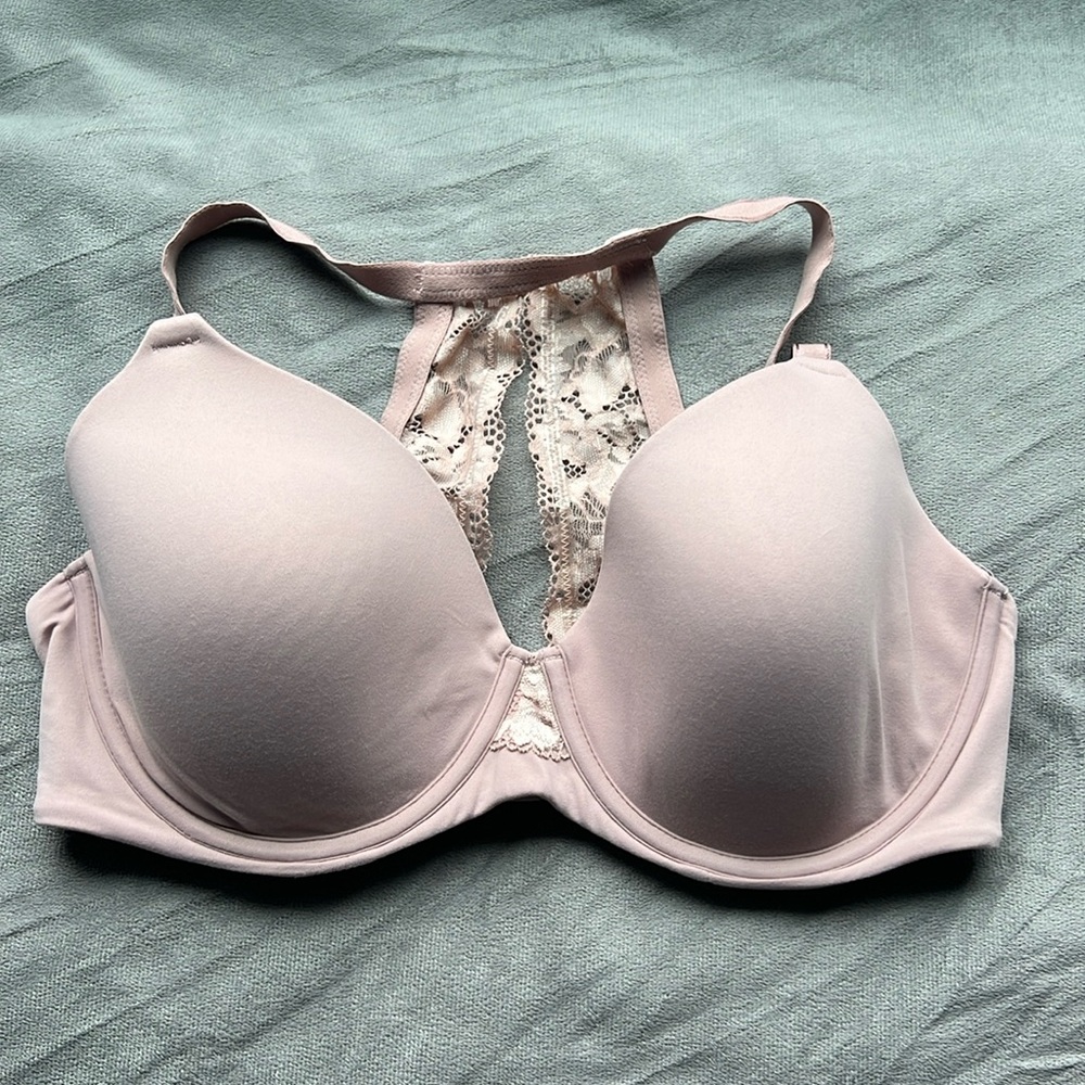 Soma Embraceable Racerback 36DD